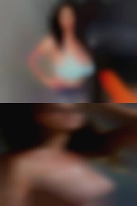 Hulljoana18, am woman looking for