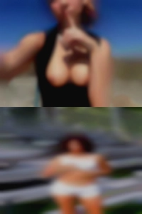 Lucimallicoat1977, nudist
